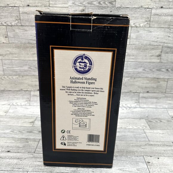 Gemmy Ind. Animated Freestanding Halloween Factory 11" Dracula Figure - Picture 9 of 10